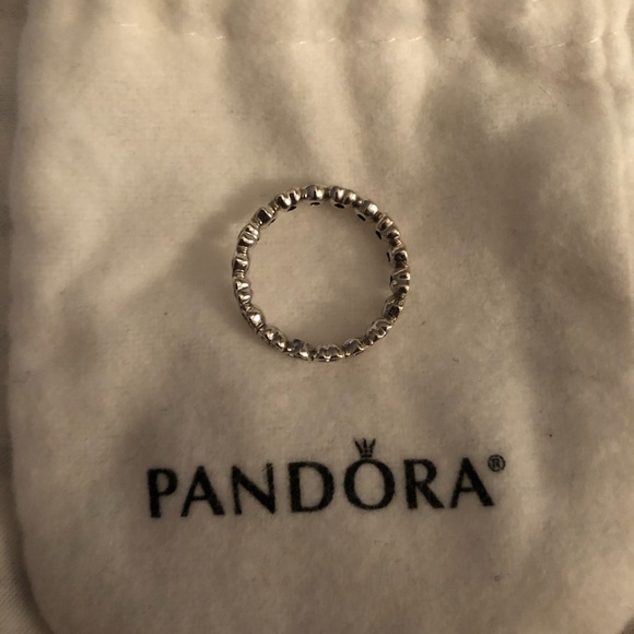 Retired Pandora Hearts Ring - Picture 2 of 3